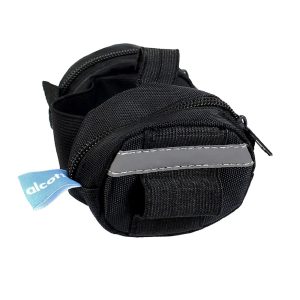 alcott Retractable Leash Luggage for Dogs