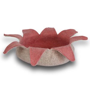 Dharma Dog Karma Cat Rose Petal Wool Pet Basket