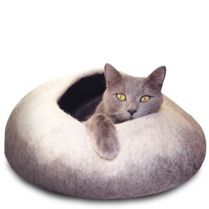 Dharma Dog Karma Cat Ombre Natural Wool Pet Cave