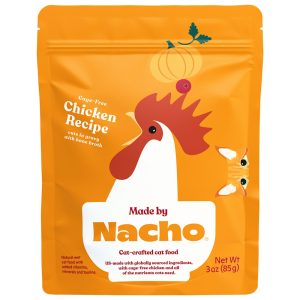 Made by Nacho Cage-free Chicken Cuts in Gravy with Bone Broth Wet Cat Food