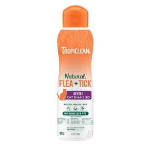 TropiClean Natural* Flea + Tick Cat Shampoo