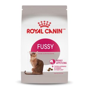 Royal Canin Fresh Health Nutrition Poultry-based Supports Healthy Weight Fussy Dry Cat Food for Adult Cats